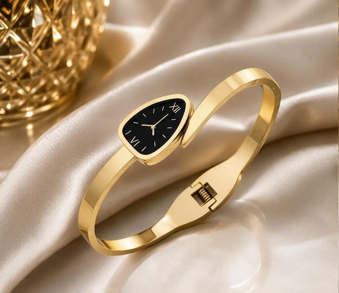 Noir Dial Gold-Toned Bangle Watch Bracelet image 3