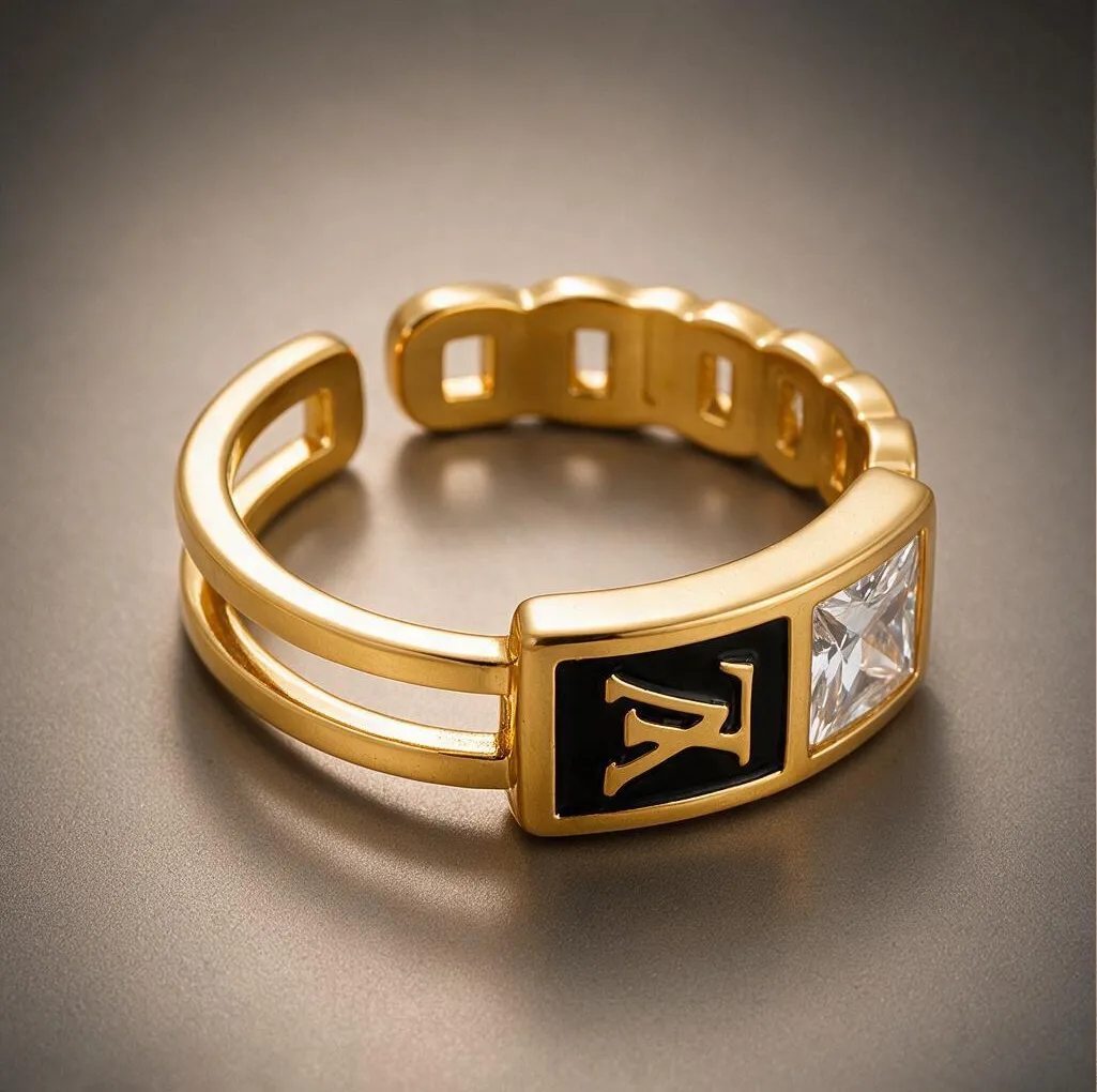 Noir Crystal Signet Ring