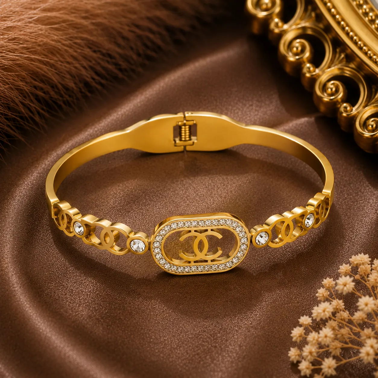 Celeste Golden Emblem Bangle