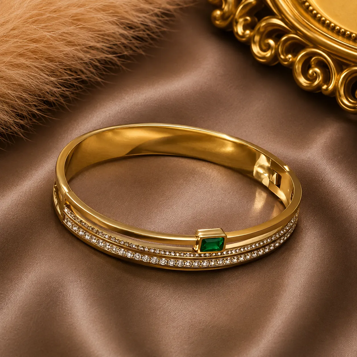 Emerald Line Luxe Bracelet