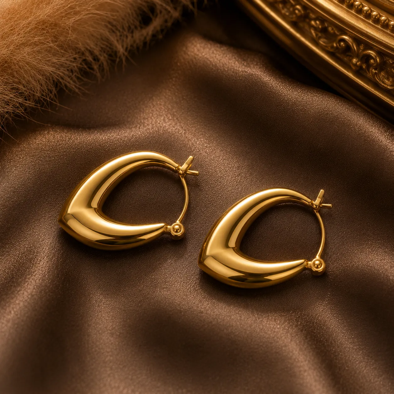 Celeste Sculpted Teardrop Hoops