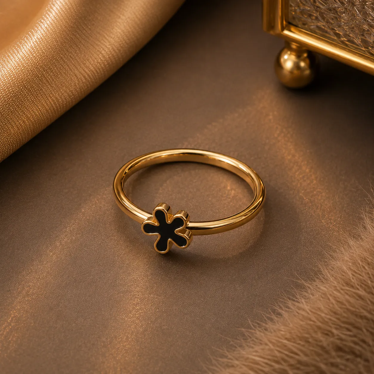 Noir Bloom Gold-Toned Ring image 2