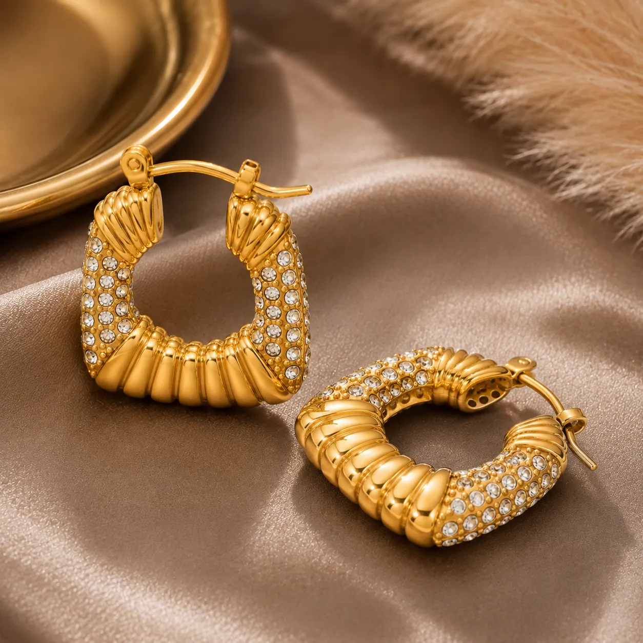Aurielle Pavé Sculpted Hoop Earrings